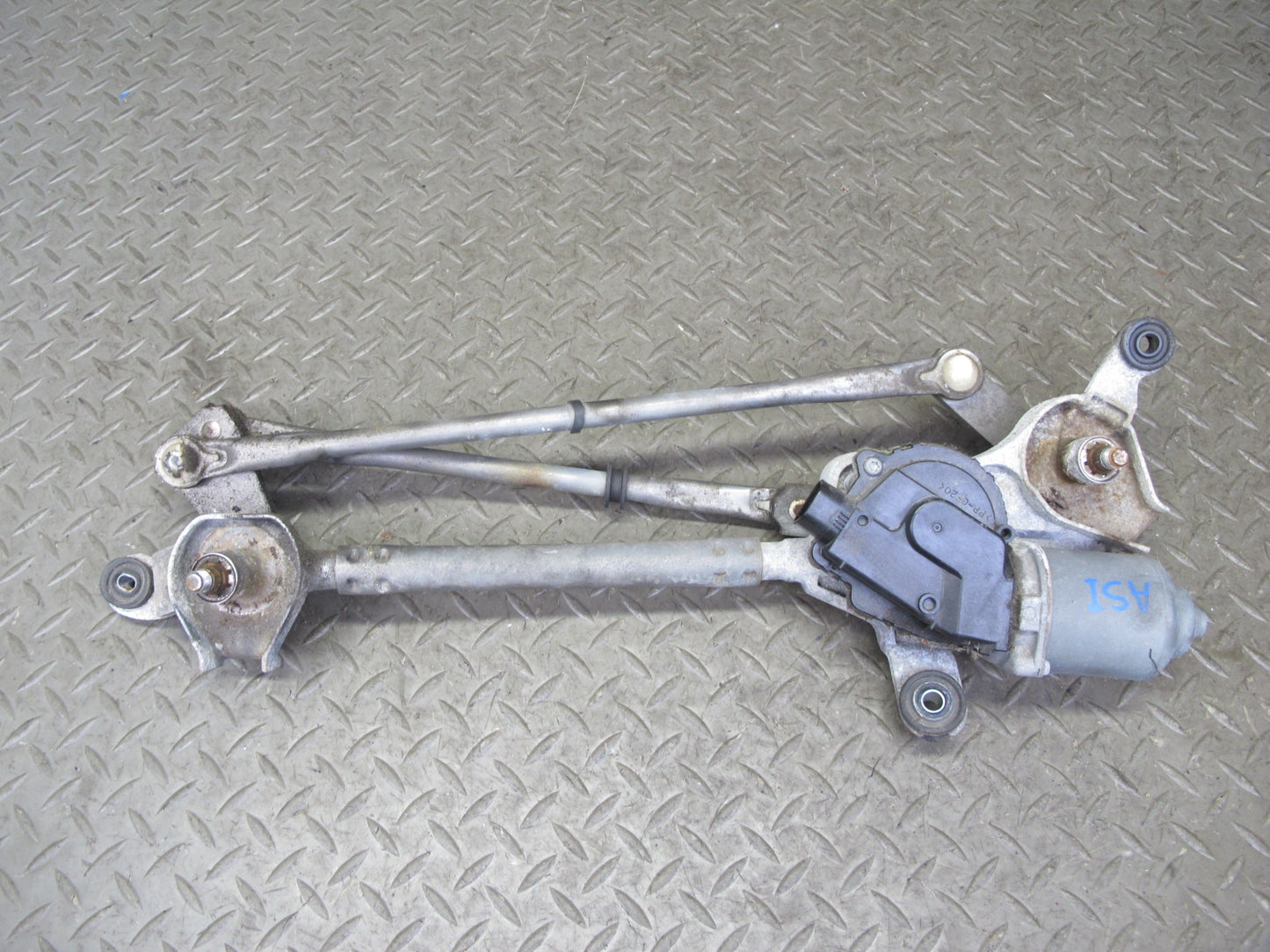 08-14 Subaru Impreza WRX 2.5L Windshield Wiper Transmission Linkage w Motor OEM