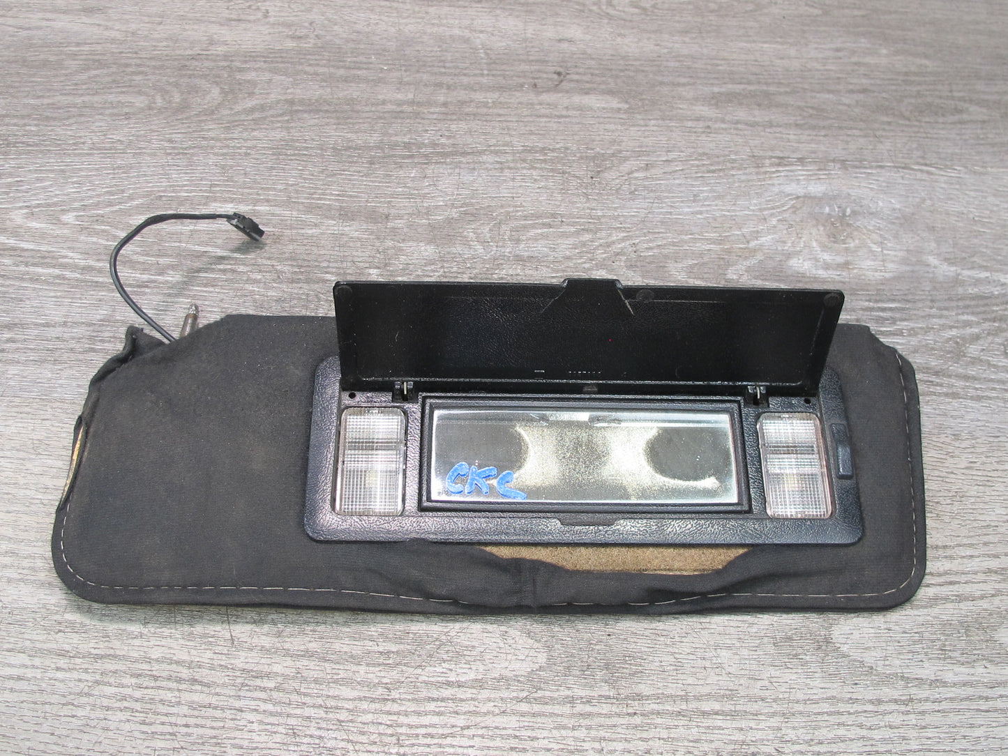 84-96 Chevrolet Corvette C4 Set of 2 Front Left & Right Sun Visor Black OEM