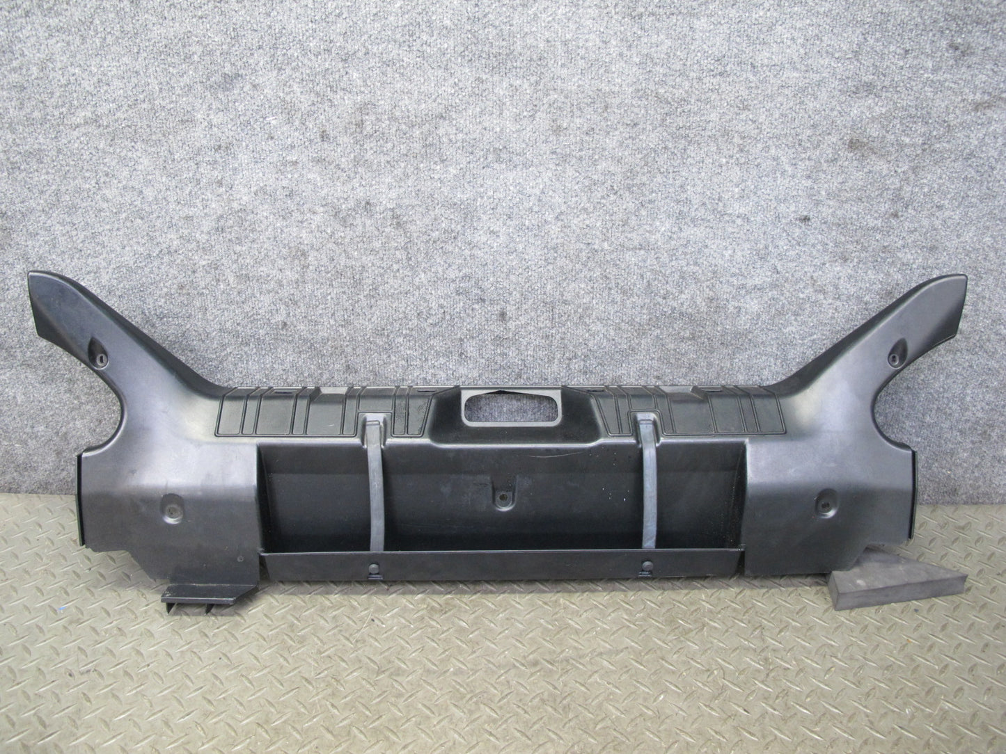 00-02 BMW E36/7 Z3 Roadster Rear Trunk Scuff Plate Trim Panel Black 8410735 OEM