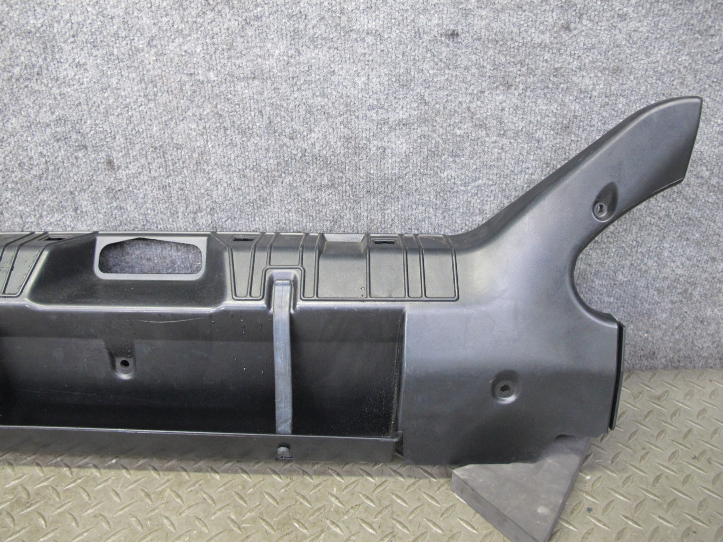 00-02 BMW E36/7 Z3 Roadster Rear Trunk Scuff Plate Trim Panel Black 8410735 OEM