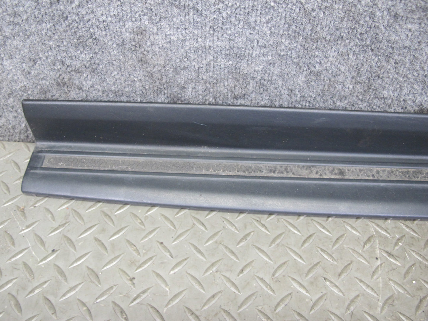 96-02 BMW E36/7 Z3 Roadster Set of 2 Door Scuff Sill Step Trim Plate OEM