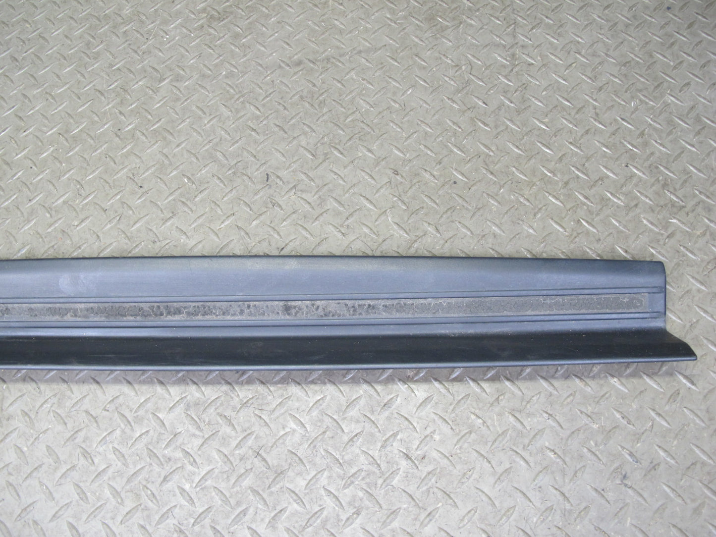 96-02 BMW E36/7 Z3 Roadster Set of 2 Door Scuff Sill Step Trim Plate OEM