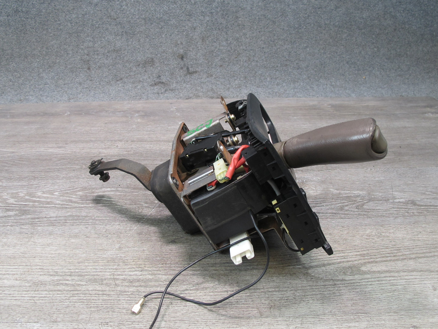 92-94 Lexus SC400 SC300 A/T Automatic Transmission Gear Shifter w Trim Assy OEM