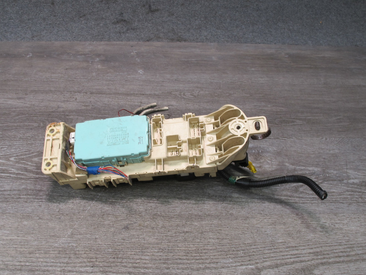 92-93 Lexus JZZ31L SC300 Interior Fuse Relay Box Module w Integration Module OEM
