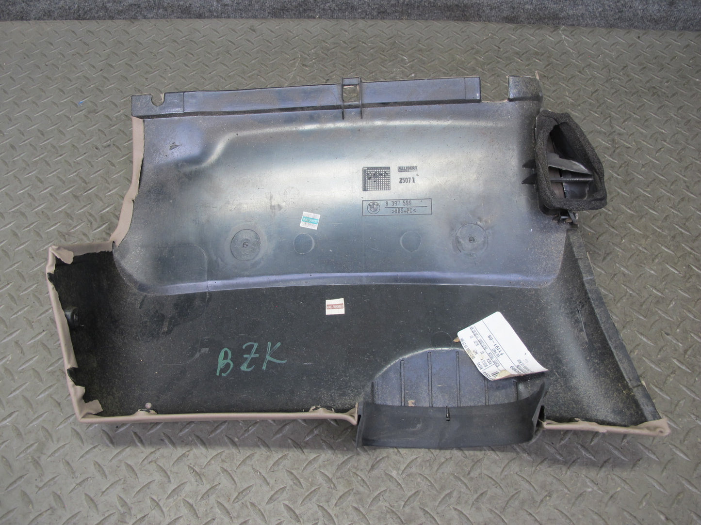 96-02 BMW E36/7 Z3 Left Under Dash Lower Knee Trim Cover Beige 8399809 OEM