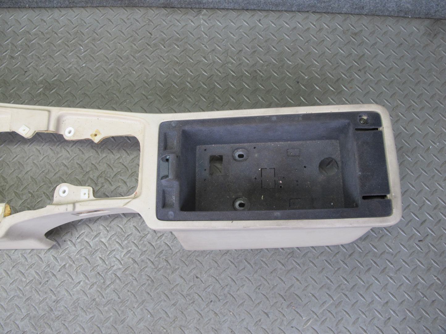 92-94 Lexus SC400 SC300 JZZ31L Center Console Trim Cover Panel Cashmere OEM