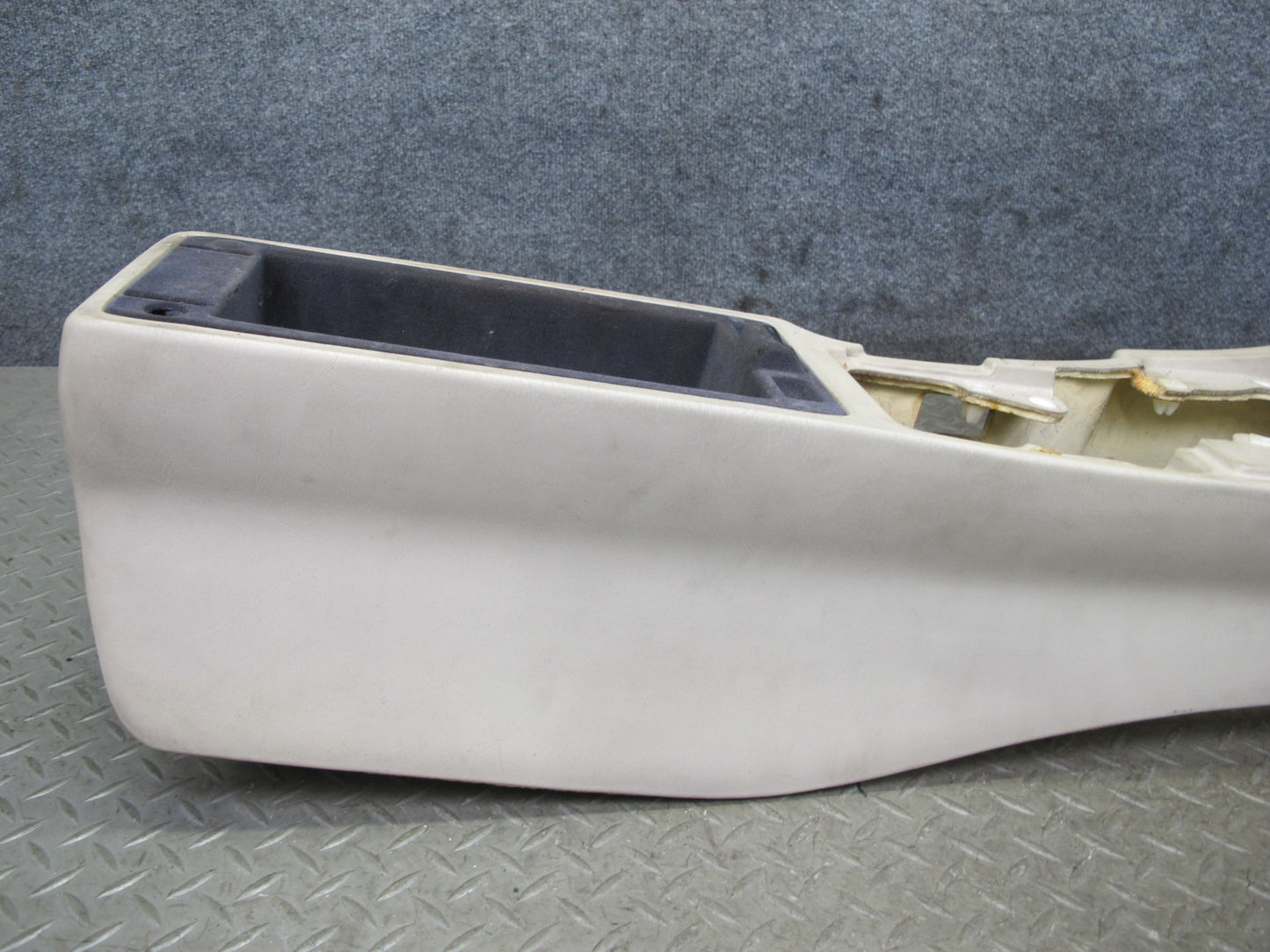 92-94 Lexus SC400 SC300 JZZ31L Center Console Trim Cover Panel Cashmere OEM