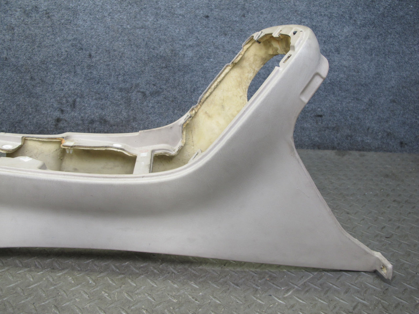 92-94 Lexus SC400 SC300 JZZ31L Center Console Trim Cover Panel Cashmere OEM