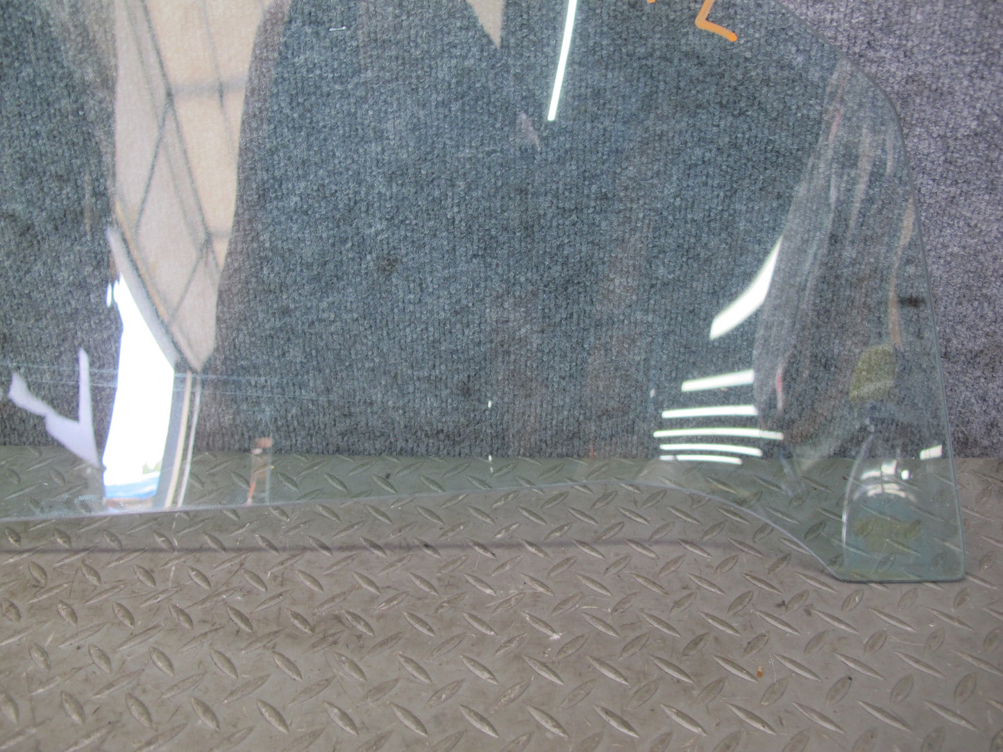 2001-2006 BMW E46 Convertible Front Left Driver Side Door Glass Window