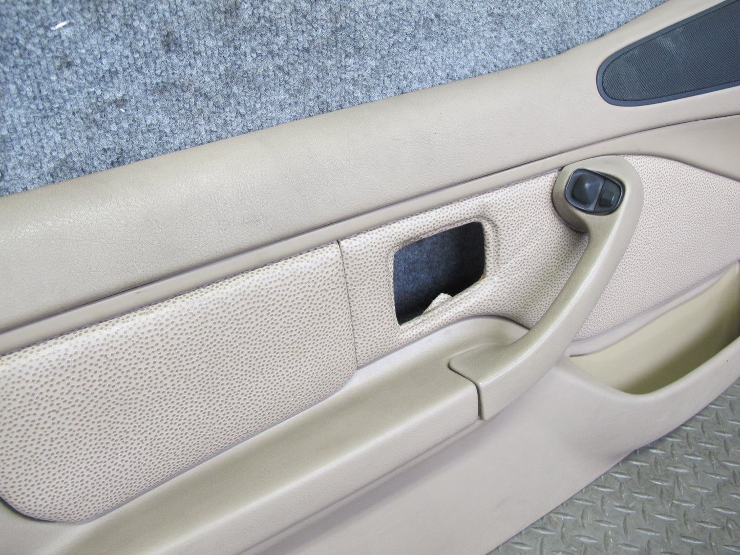 00-02 BMW E36/7 Z3 Roadster Set of 2 Front Door Interior Trim Cover Panel OEM