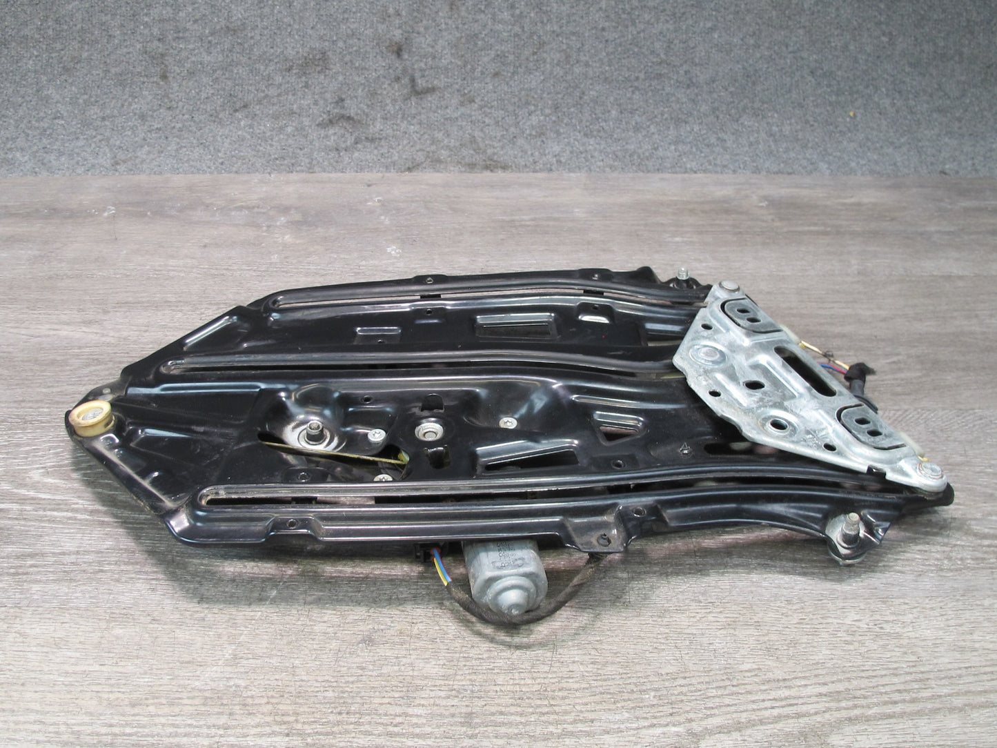 2001-2006 BMW E46 Convertible Rear Right Pass Side Window Regulator W/ Motor