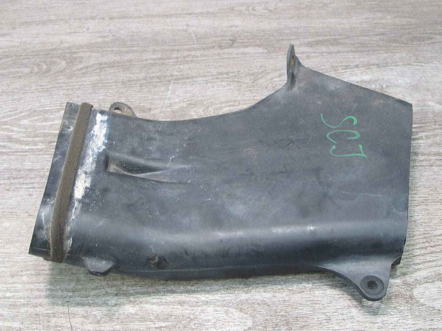 92-00 Lexus JZZ31L SC400 SC300 Air Intake Inlet Duct 53299-24010 OEM