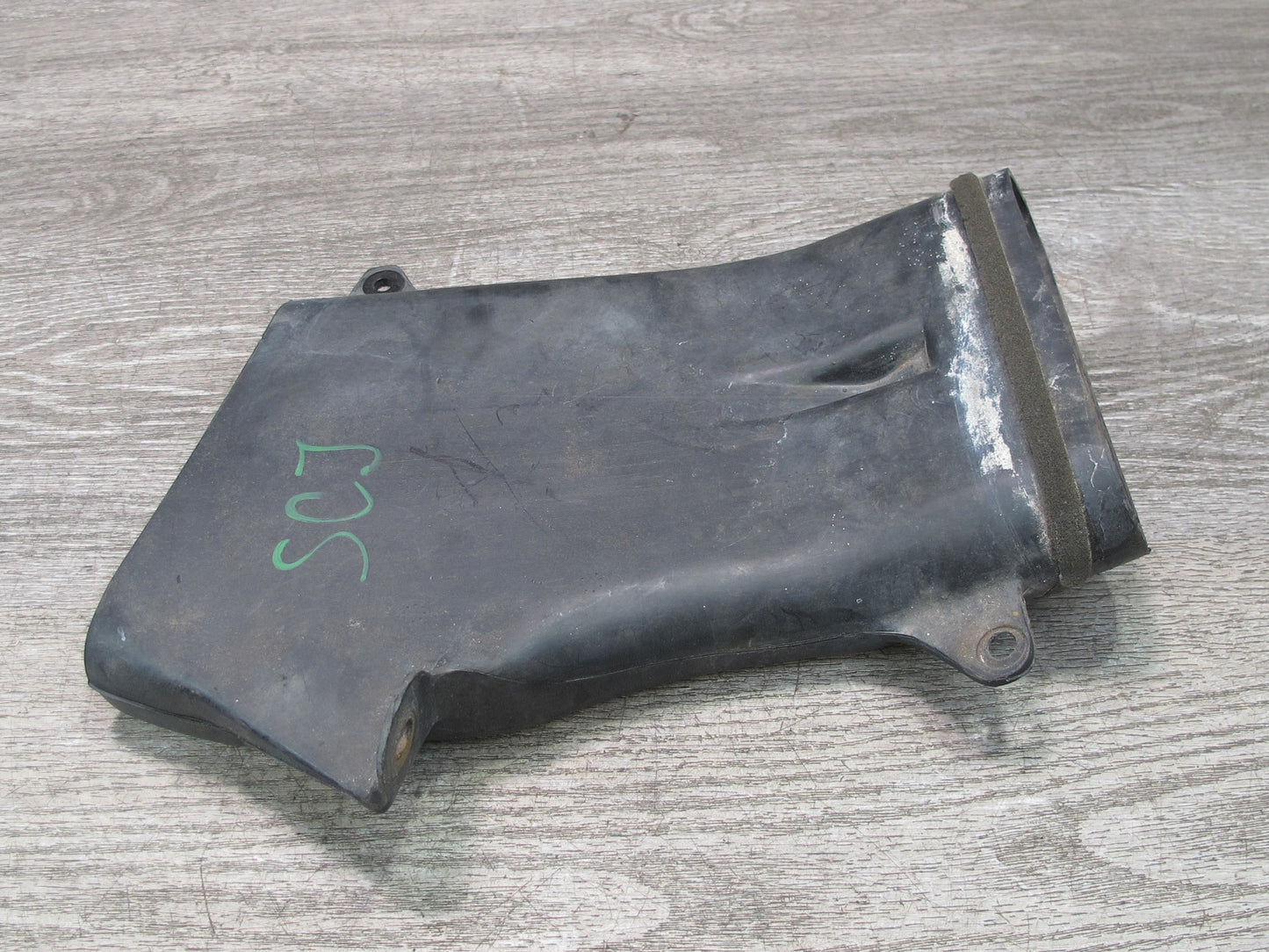 92-00 Lexus JZZ31L SC400 SC300 Air Intake Inlet Duct 53299-24010 OEM