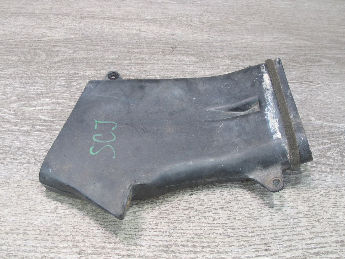 92-00 Lexus JZZ31L SC400 SC300 Air Intake Inlet Duct 53299-24010 OEM