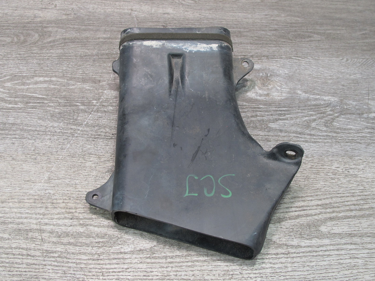 92-00 Lexus JZZ31L SC400 SC300 Air Intake Inlet Duct 53299-24010 OEM