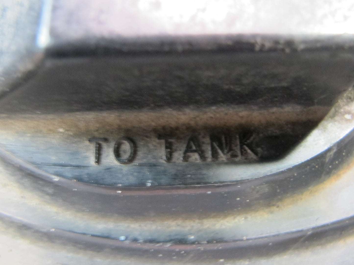 92-97 Lexus JZZ31L SC300 SC400 Fuel Evap Vapor Charcoal Canister 77740-24031 OEM