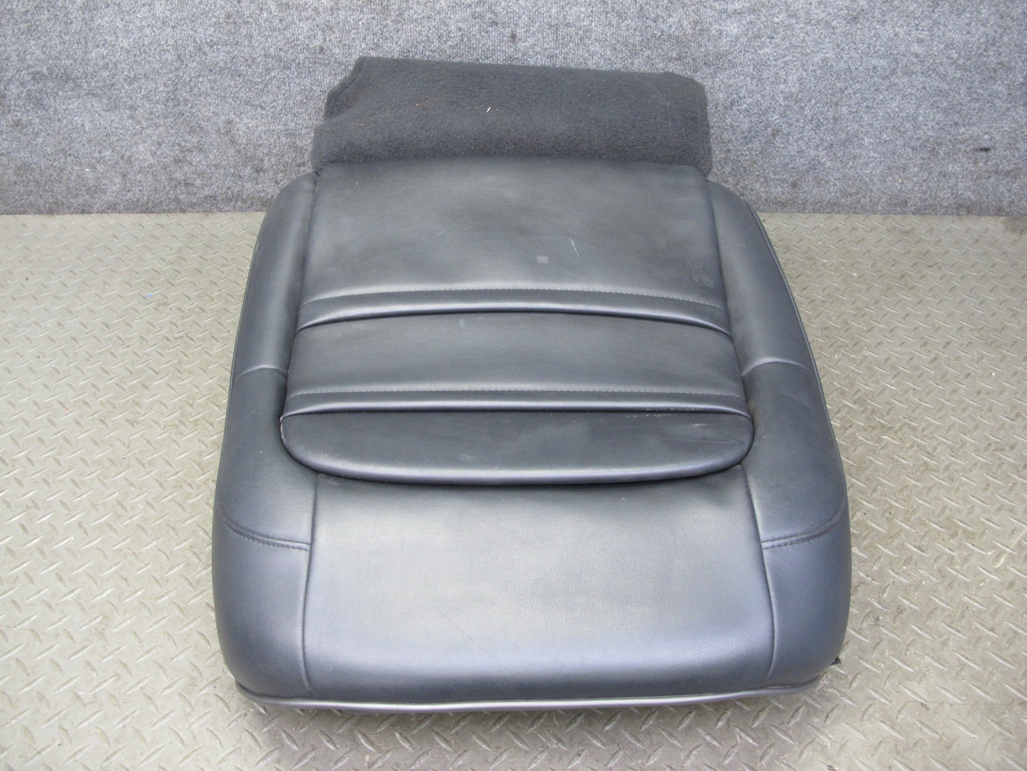2014-2015 Infiniti QX60 Front Left Seat Upper Backrest Leather Cushion