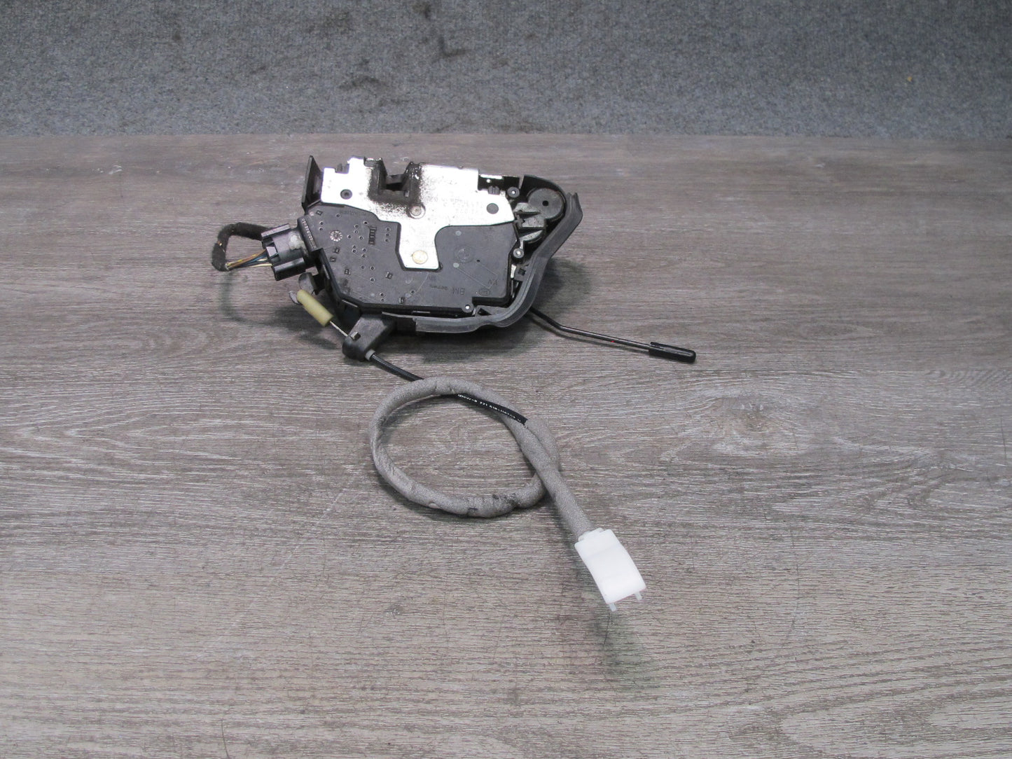 2001-2006 BMW E46 M3 Coupe Convertible Left Side Door Lock Latch Actuator