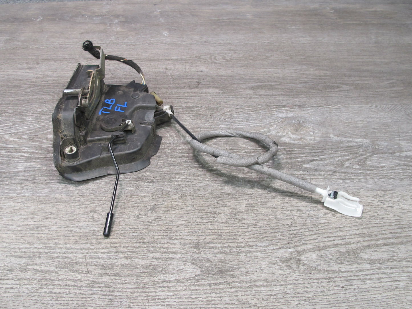 2001-2006 BMW E46 M3 Coupe Convertible Left Side Door Lock Latch Actuator