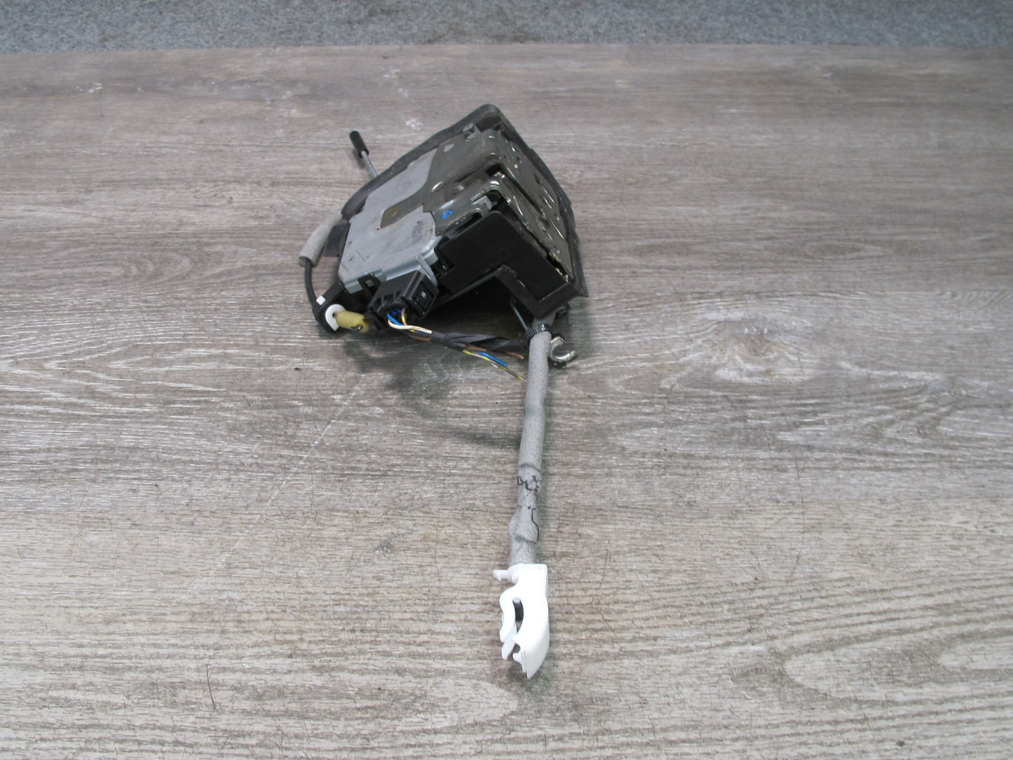 2001-2006 BMW E46 M3 Coupe Convertible Right Side Door Lock Latch Actuator