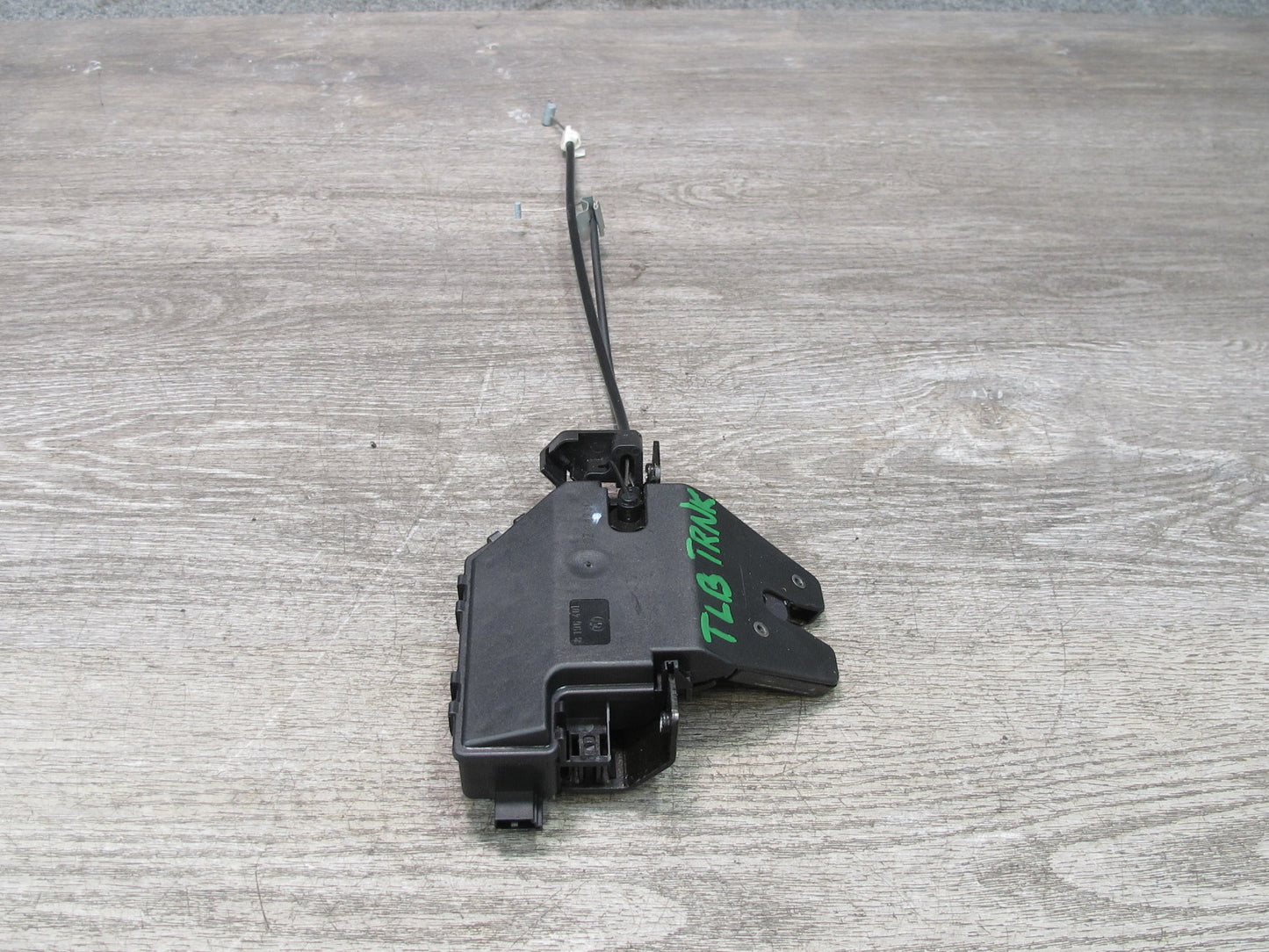 2001-2006 BMW E46 M3 Coupe Convertible Rear Trunk Lid Lock Latch Actuator