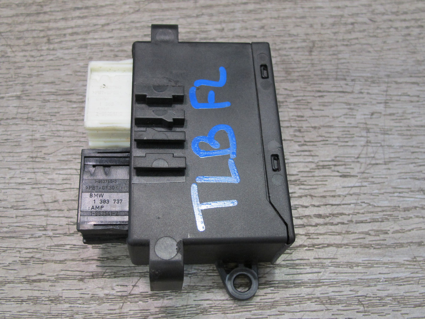 2001-2006 BMW E46 M3 3-SERISES Front Left Side Mirror Control Switch Module