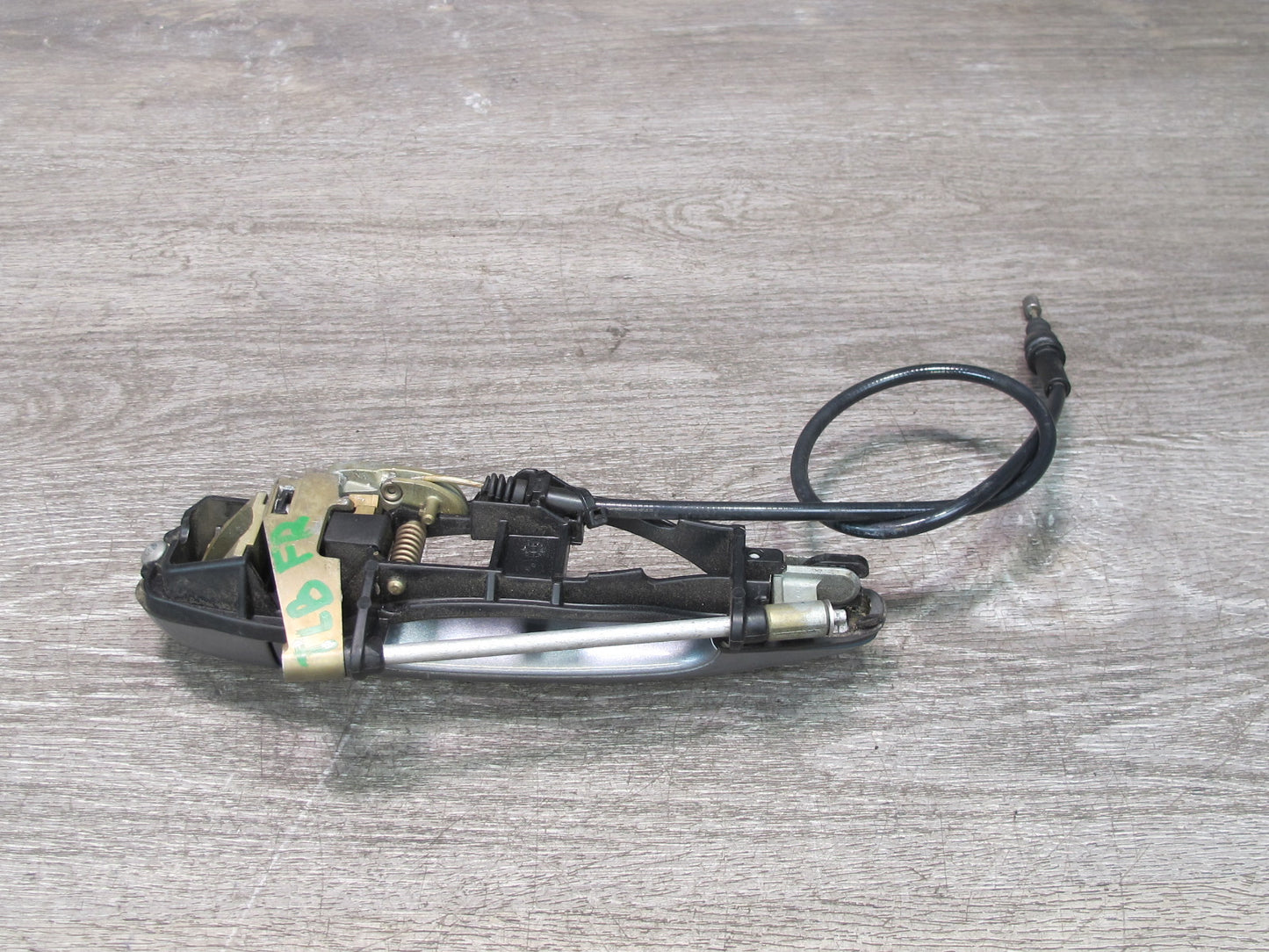 2001-2006 BMW E46 M3 3-SERISES Front Right Passenger Side Exterior Door Handle