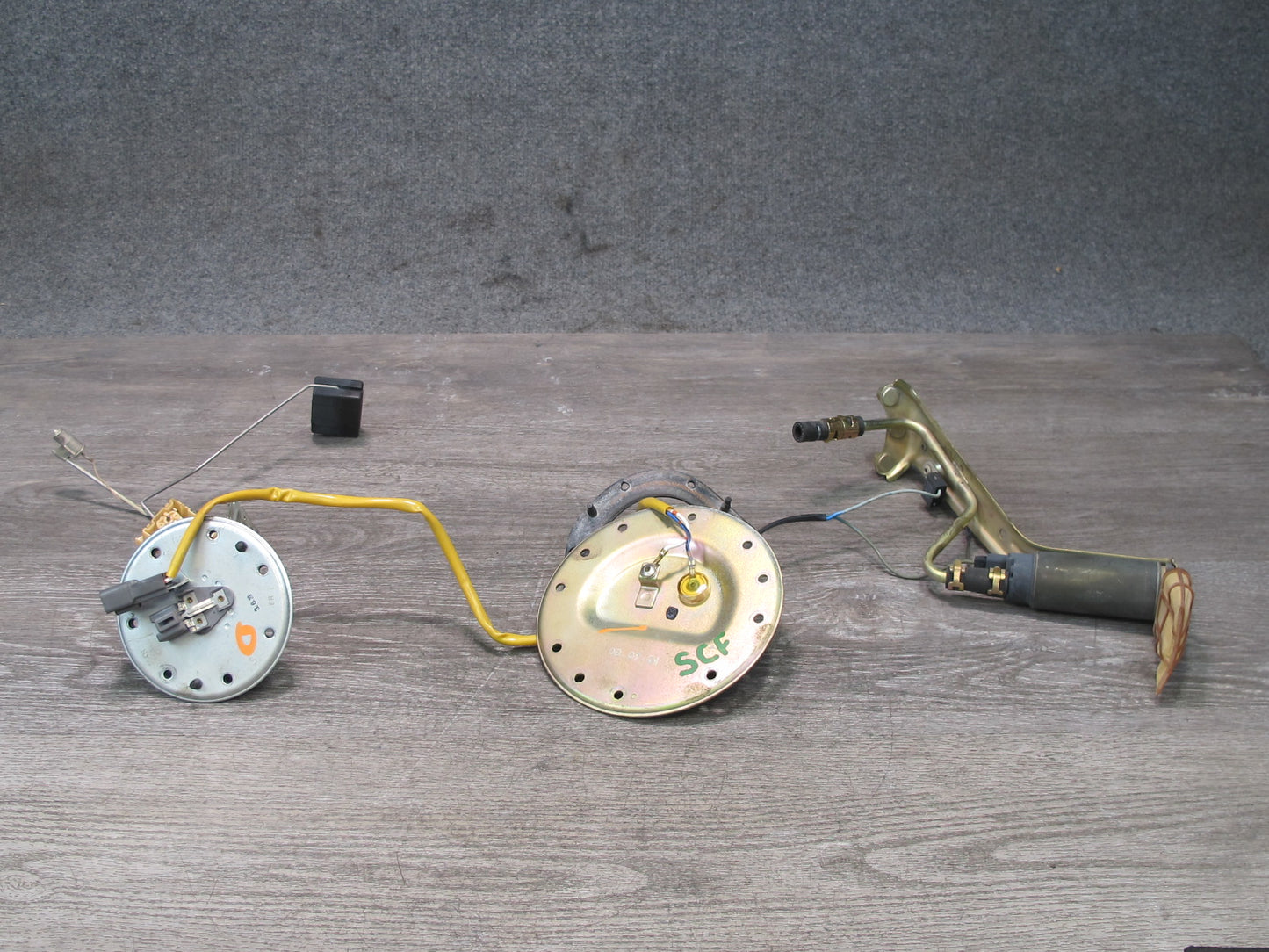 95-97 Lexus UZZ30L SC400 SC300 Fuel Pump Level Sensor Sending Unit Set OEM