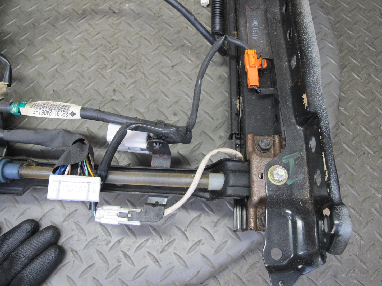 92-94 Lexus SC400 SC300 Front Right Seat Lower Frame Track Rail w Motors OEM