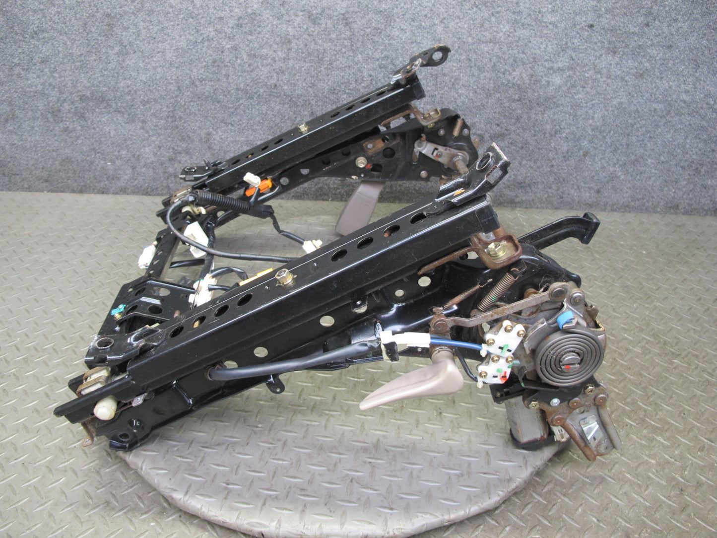 92-94 Lexus SC400 SC300 Front Right Seat Lower Frame Track Rail w Motors OEM