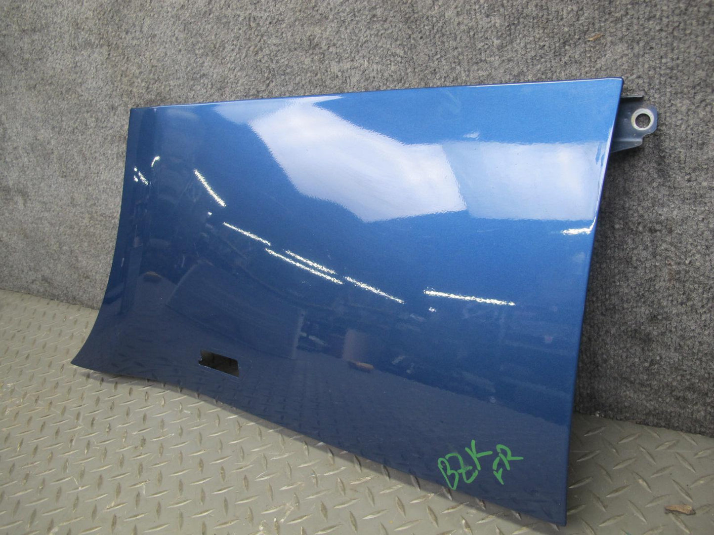96-02 BMW E36/7 Z3 Front Right Fender Shell Cover Panel Topas Blue OEM