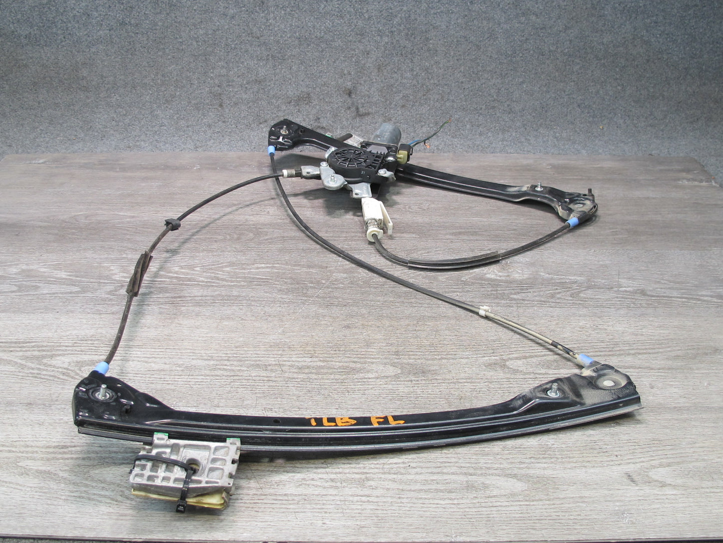 01-06 BMW E46 M3 Coupe Convertible Front Left Side Window Regulator W/ Motor