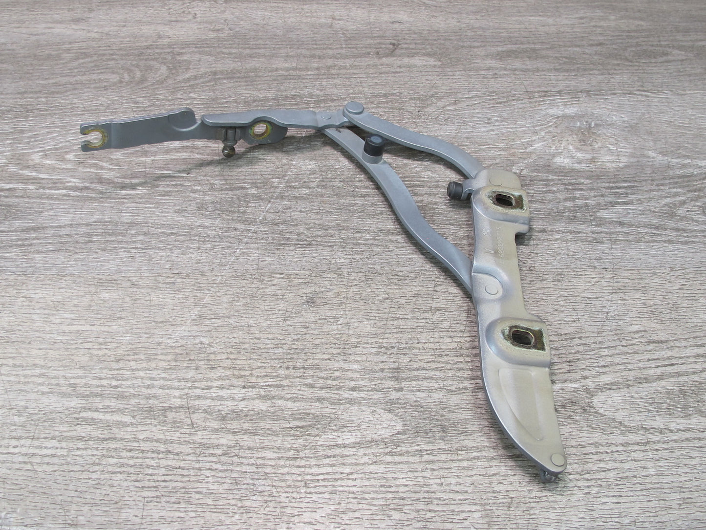 2001-2006 BMW E46 M3 Convertible Rear Left & Right Side Trunk Hinge Support Set