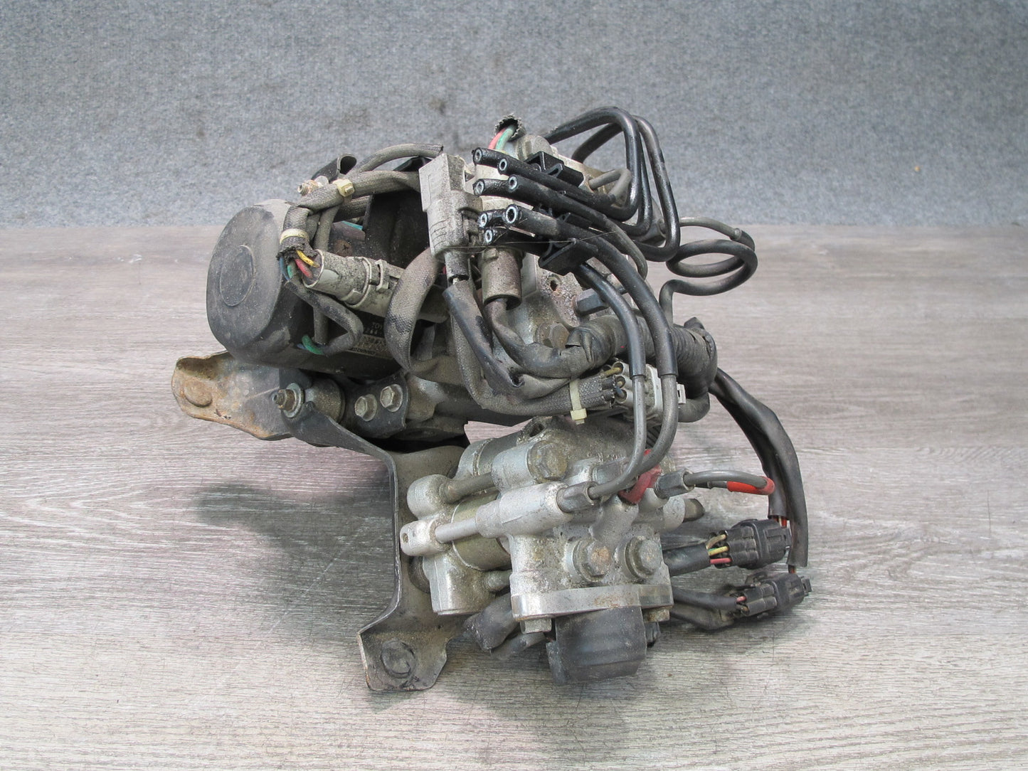 92-96 Lexus SC300 SC400 Anti Lock Brake ABS Pump Module w Actuator Assy OEM