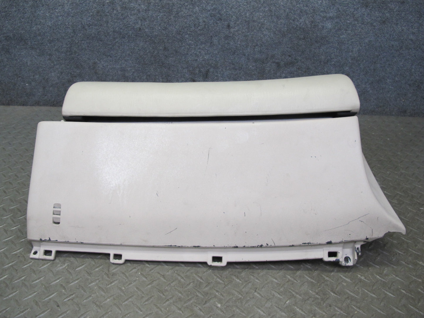 1992 Lexus JZZ31L SC400 SC300 Dash Glove Box Compartment Storage Cashmere OEM