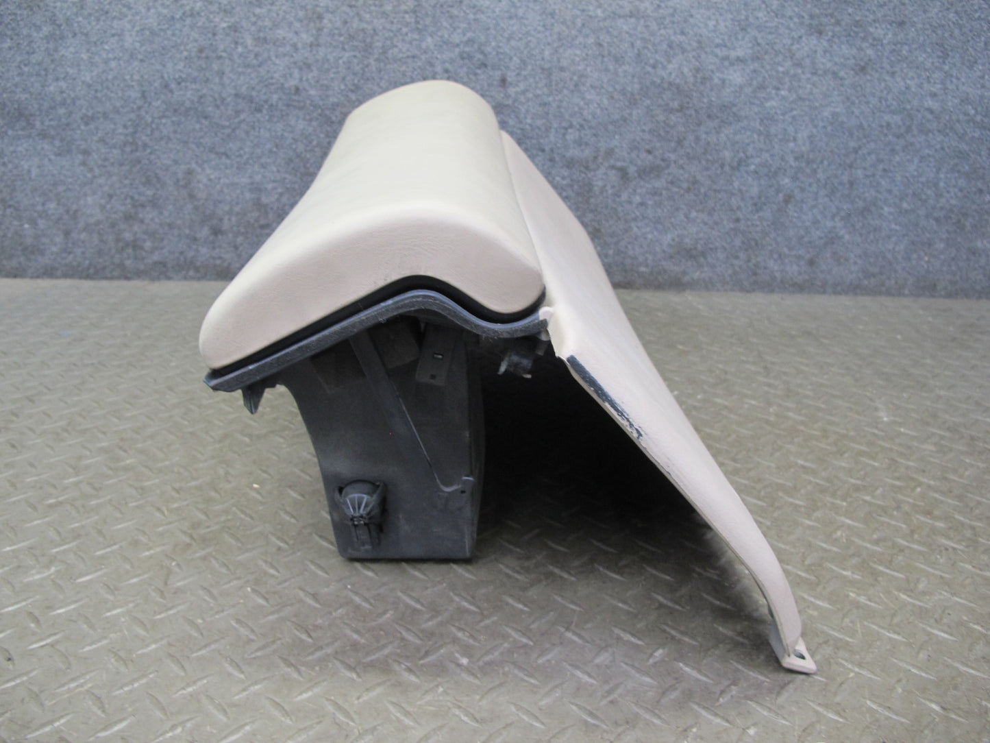1992 Lexus JZZ31L SC400 SC300 Dash Glove Box Compartment Storage Cashmere OEM