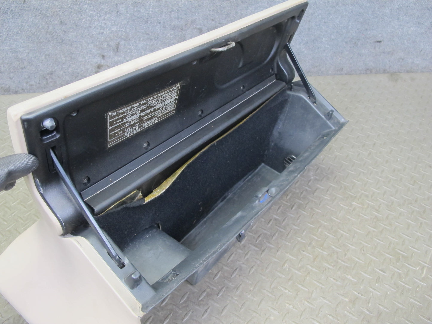 1992 Lexus JZZ31L SC400 SC300 Dash Glove Box Compartment Storage Cashmere OEM