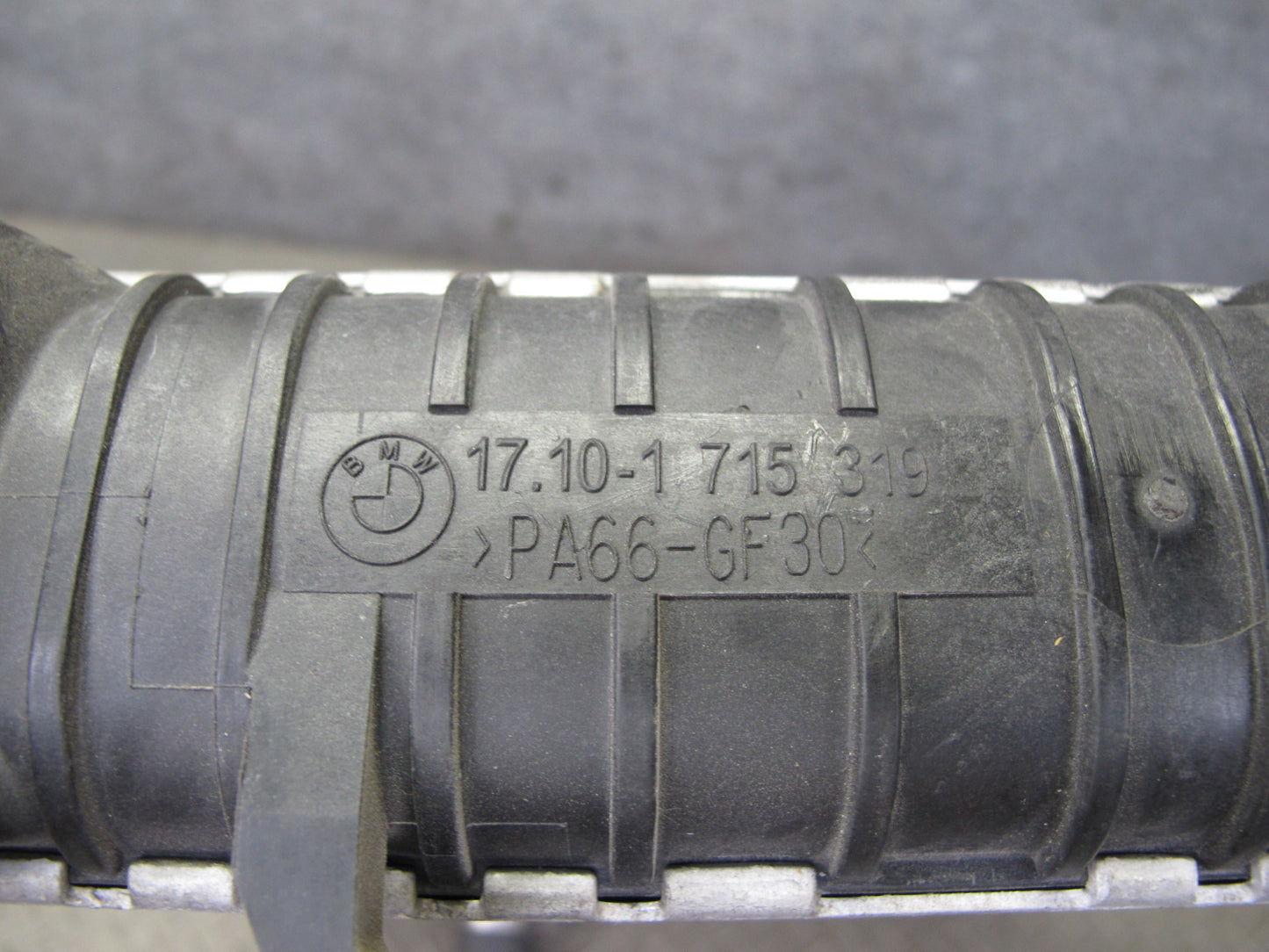99-02 BMW E36/7 Z3 M52 M54 Engine Cooling Radiator OEM