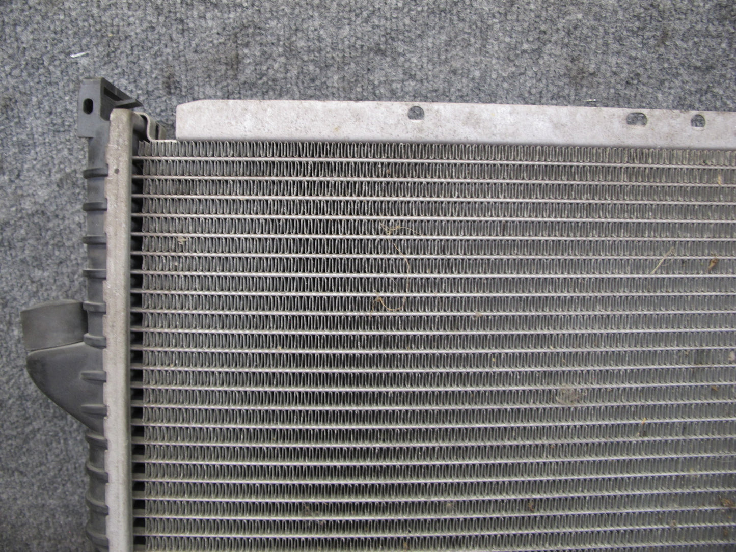 99-02 BMW E36/7 Z3 M52 M54 Engine Cooling Radiator OEM