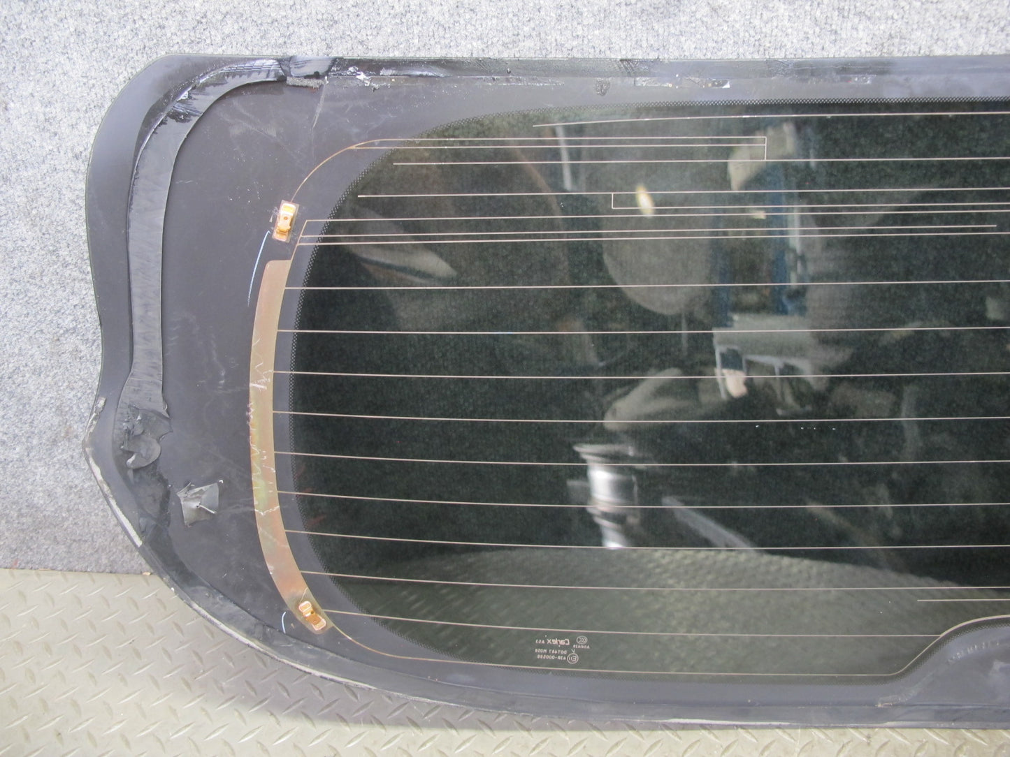 2014-2015 Infiniti QX60 Rear Trunk Lid Tailgate Liftgate Hatch Glass Window
