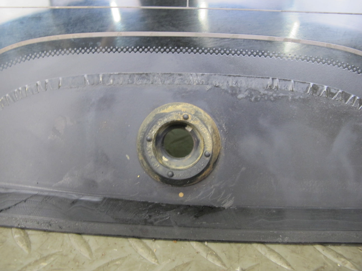 2014-2015 Infiniti QX60 Rear Trunk Lid Tailgate Liftgate Hatch Glass Window