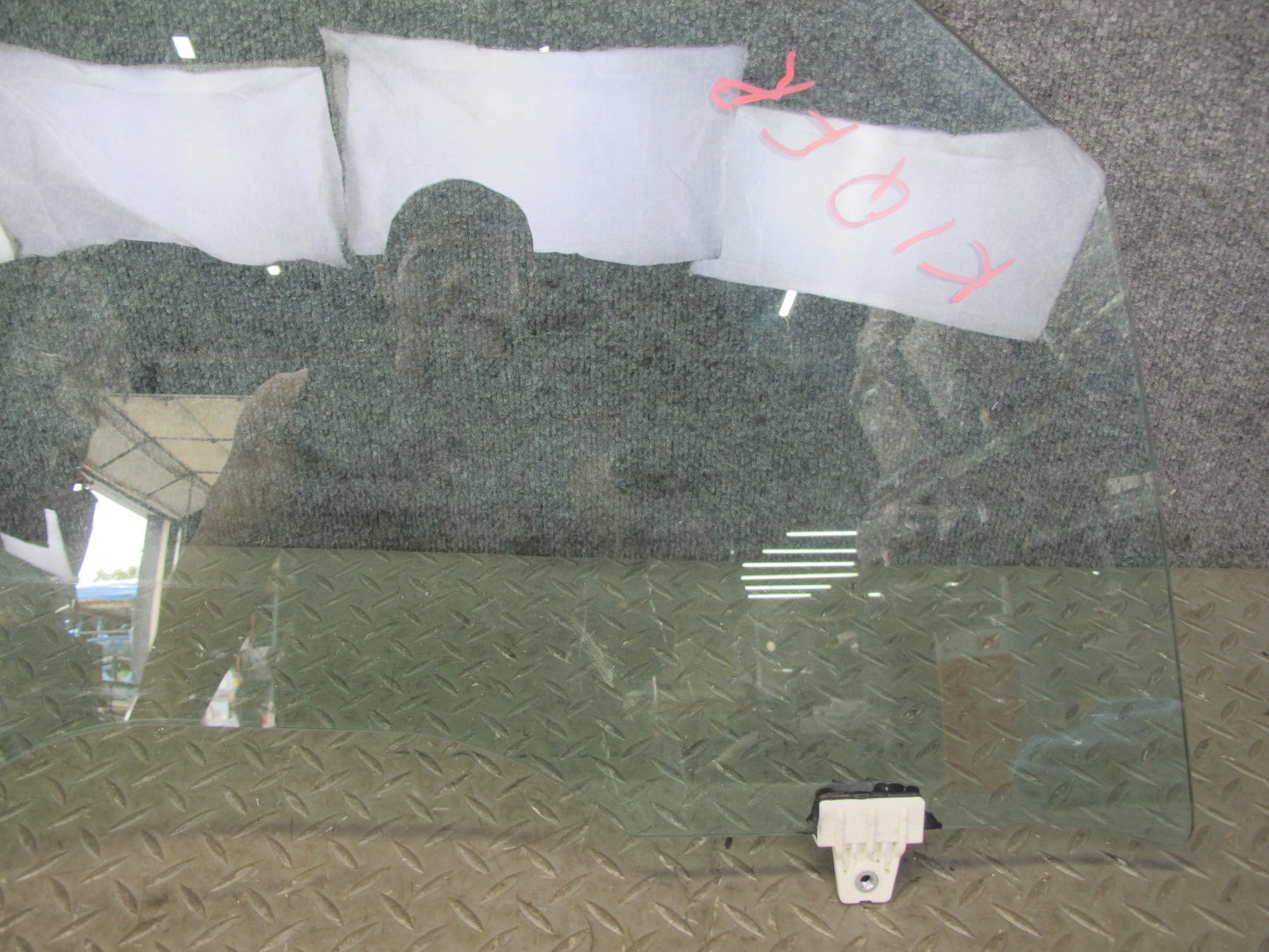 2011-2020 Infiniti QX56 QX80 Front Right Passenger Side Door Glass Window