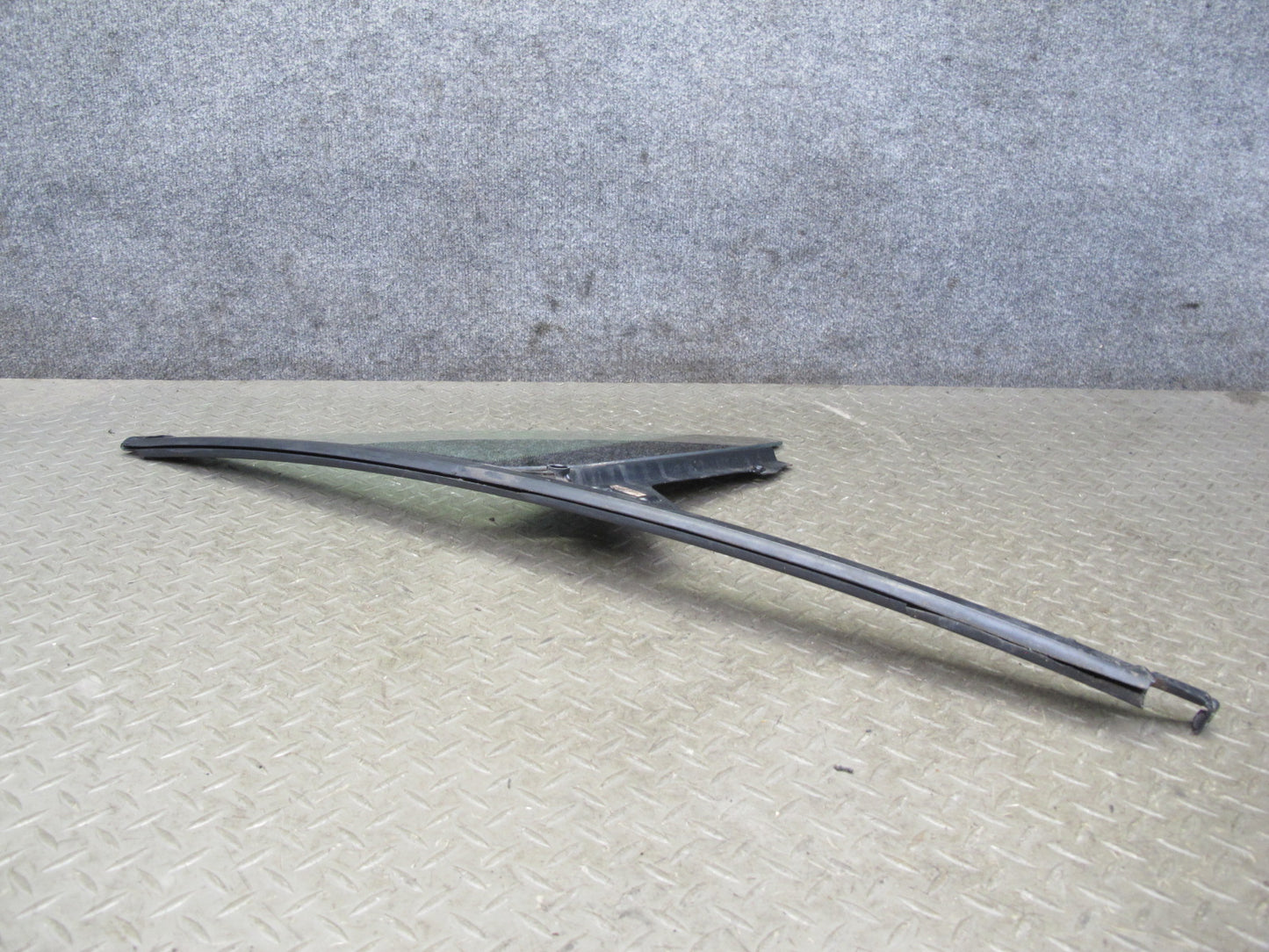 96-02 BMW E36/7 Z3 Roadster Front Right Passenger Door Fixed Glass OEM