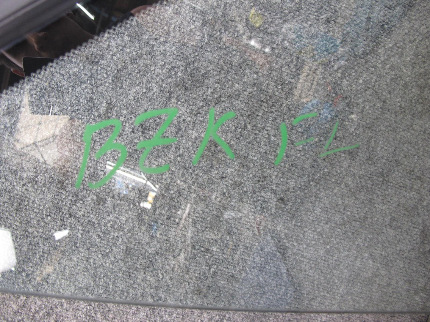96-02 BMW E36/7 Z3 Roadster Front Left Driver Door Fixed Glass OEM