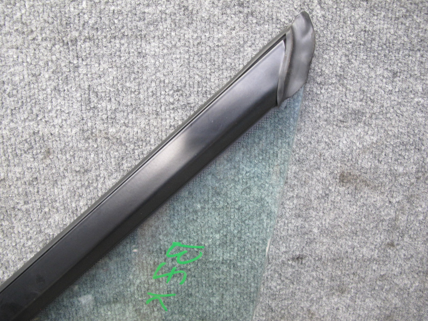 96-02 BMW E36/7 Z3 Roadster Front Left Driver Door Fixed Glass OEM
