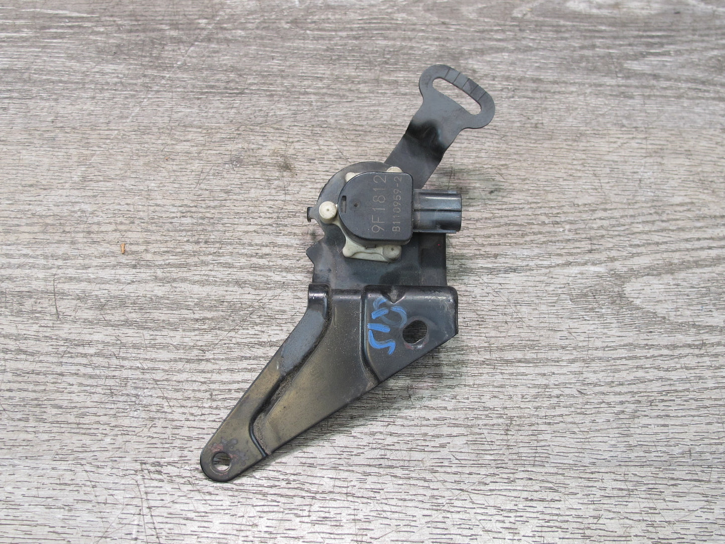 10-15 Lexus IS350 IS250 Front Left Suspension Height Level Sensor OEM