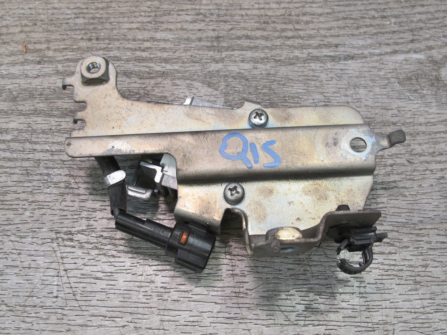 10-15 Lexus IS350 IS250 Conv Engine Fuel Pump Resistor Module 23080-31040 OEM