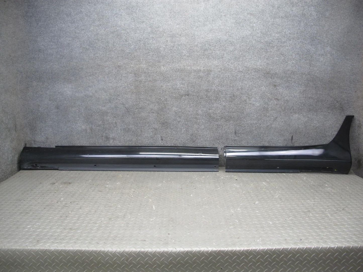 04-06 Lexus UCF30L LS430 Front & Rear Left Side Skirt Rocker Panel Molding OEM