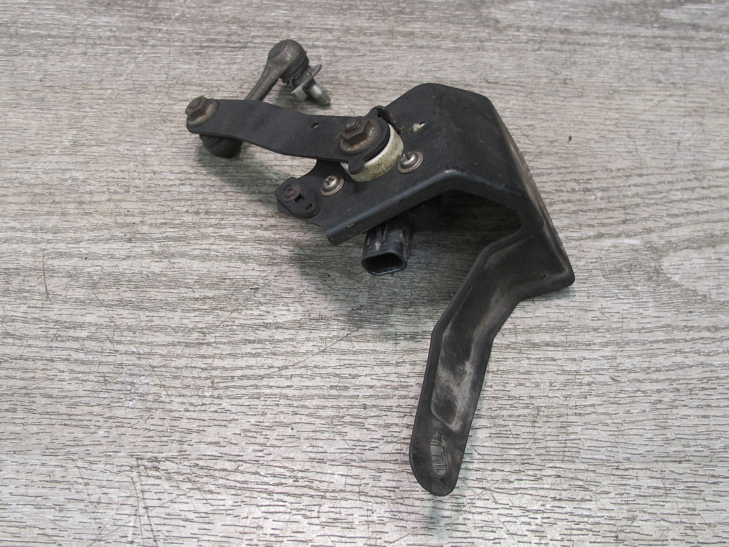 10-15 Lexus IS350 IS250 Convert Rear Left Suspension Height Level Sensor OEM