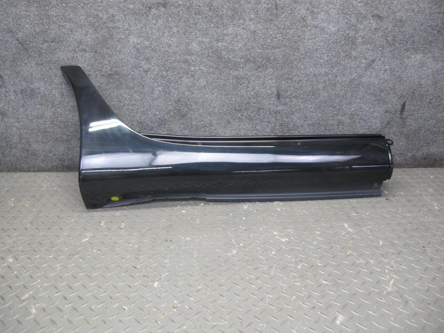 04-06 Lexus UCF30L LS430 Front & Rear Right Side Skirt Rocker Panel Molding OEM